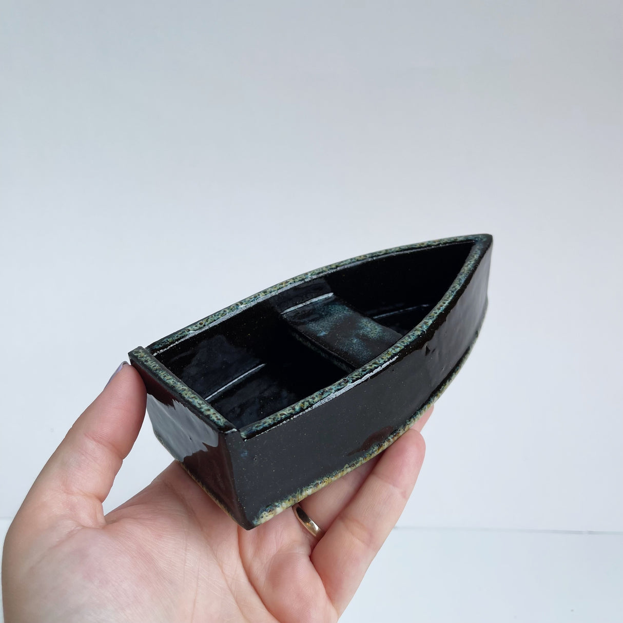 Single Seat Boat | Crosstimbers Pottery
