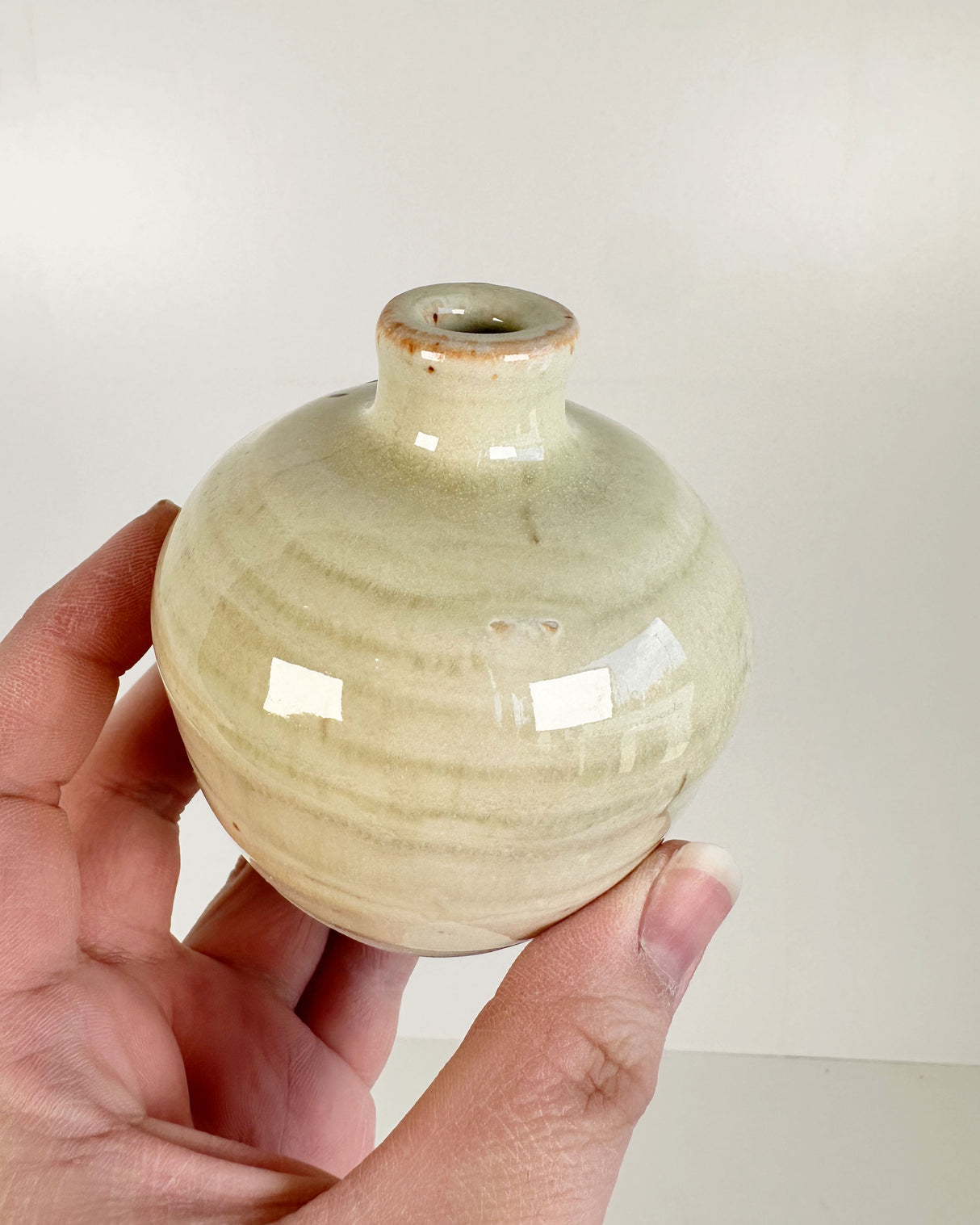 Pale Cream Yellow Bud Vase | Lowell Baker