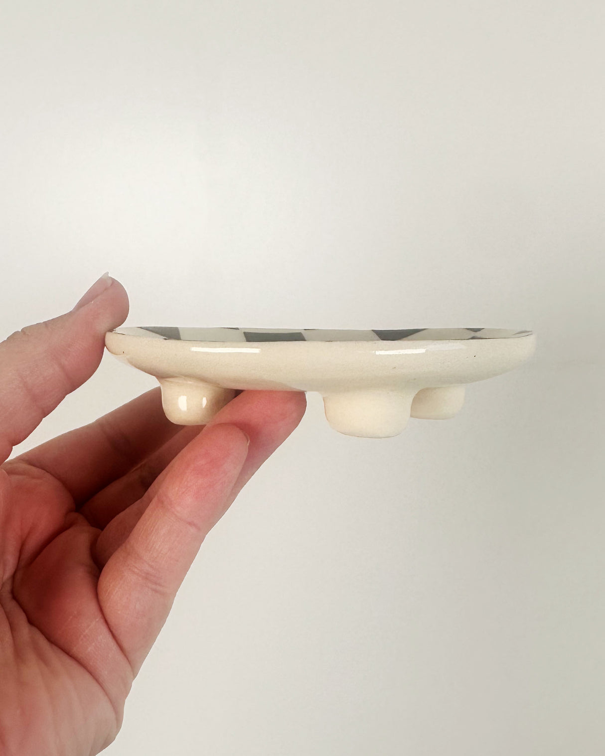 Dot and Diamond Ceramic Soap Dishes- Round | Terra Clay Co.