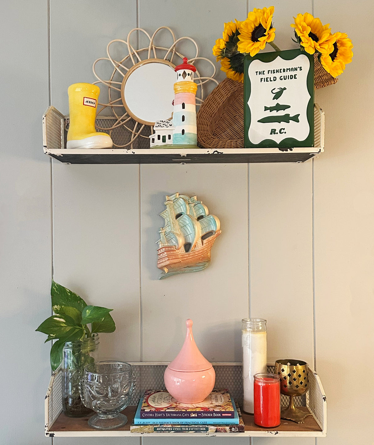 Seafood Cookbook Vase | Wholesale