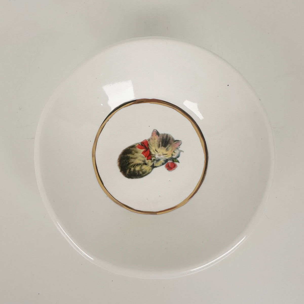 White Dish Featuring Vintage Artwork & Hook for Hanging - Sleeping Kitten | Jessica Walker