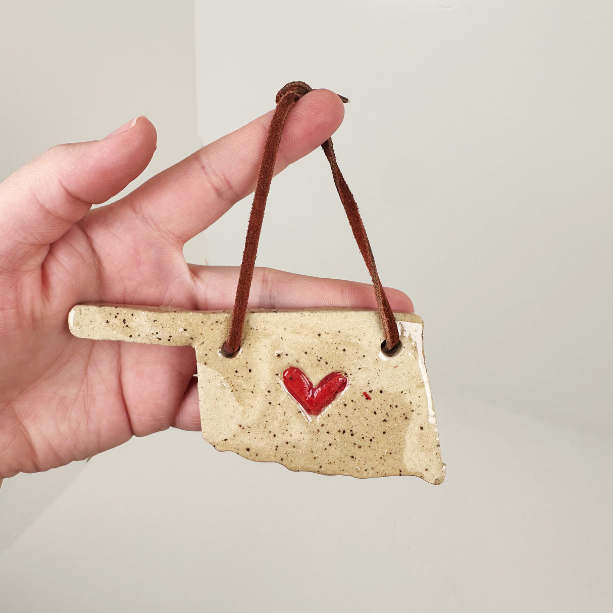 Sandy Oklahoma Shaped Ornament with Heart- A | Triska Pottery