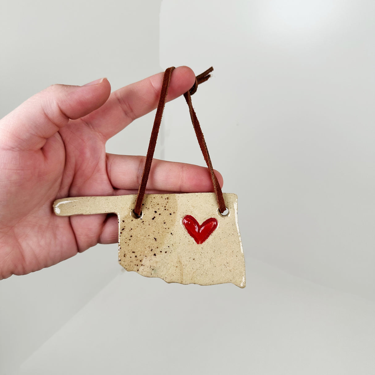 Sandy Oklahoma Shaped Ornament with Heart- B | Triska Pottery