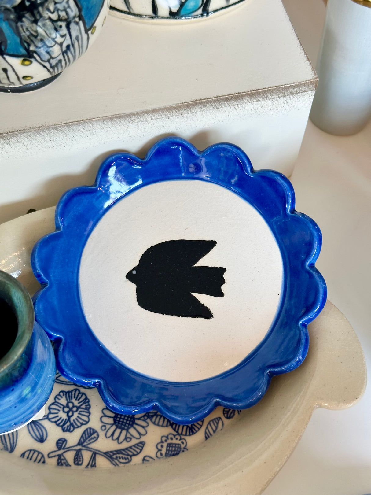 Small Scalloped Bird Dish | Madeleine Schmidt