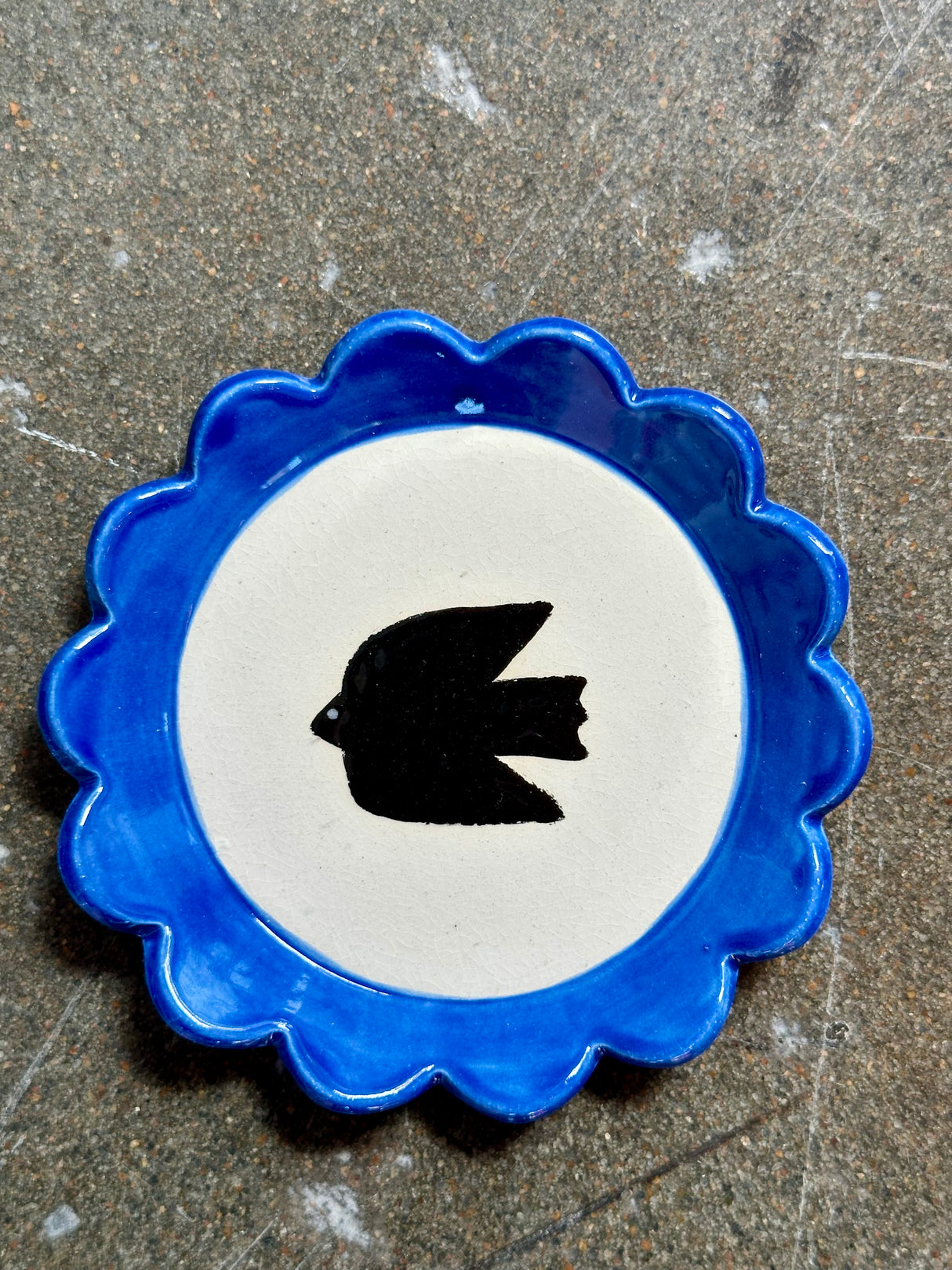 Small Scalloped Bird Dish | Madeleine Schmidt