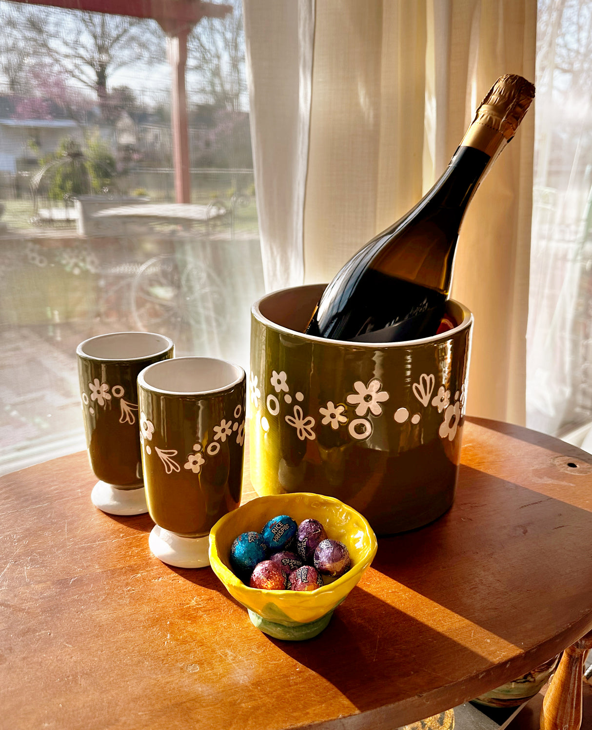 Crazy Daisy Ice Bucket Style Vase | Wholesale