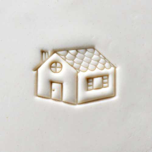 MKM Large Round Stamp- Gingerbread House- SCL-093