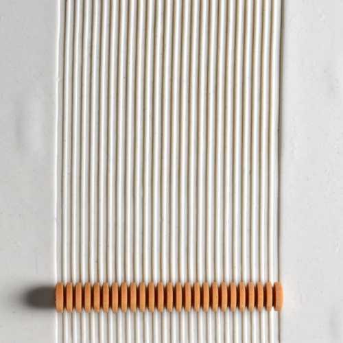 MKM Hand Roller- Vertical Lines- TW-042