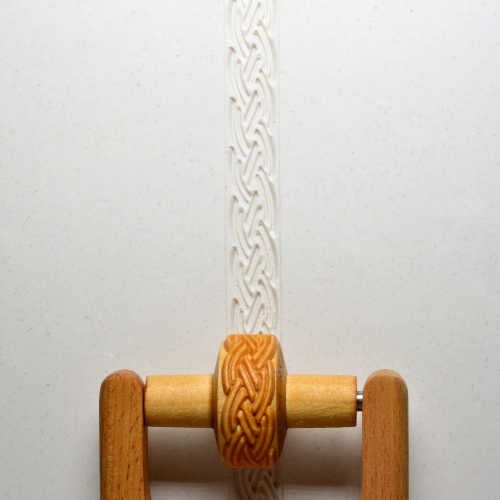 MKM Small Handle Roller- Braid- RS-002
