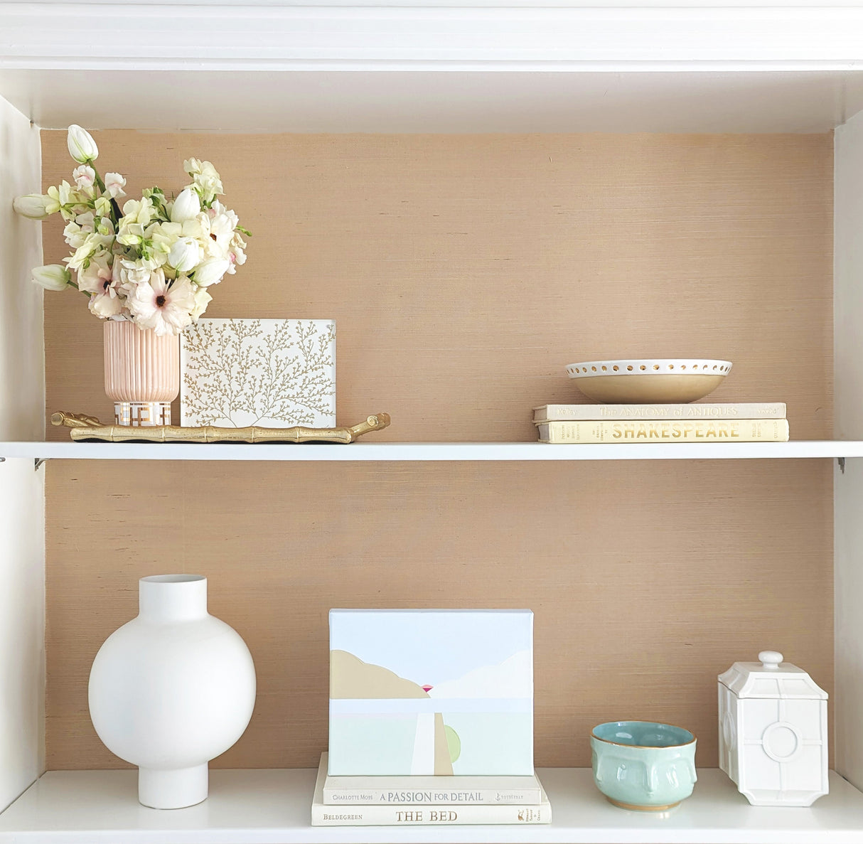 Golden Key Vase with 22K Gold Accent | Wholesale