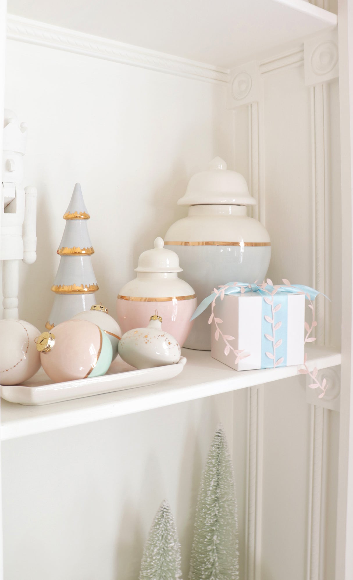 Color Block Ginger Jars in 17 Colors | Wholesale