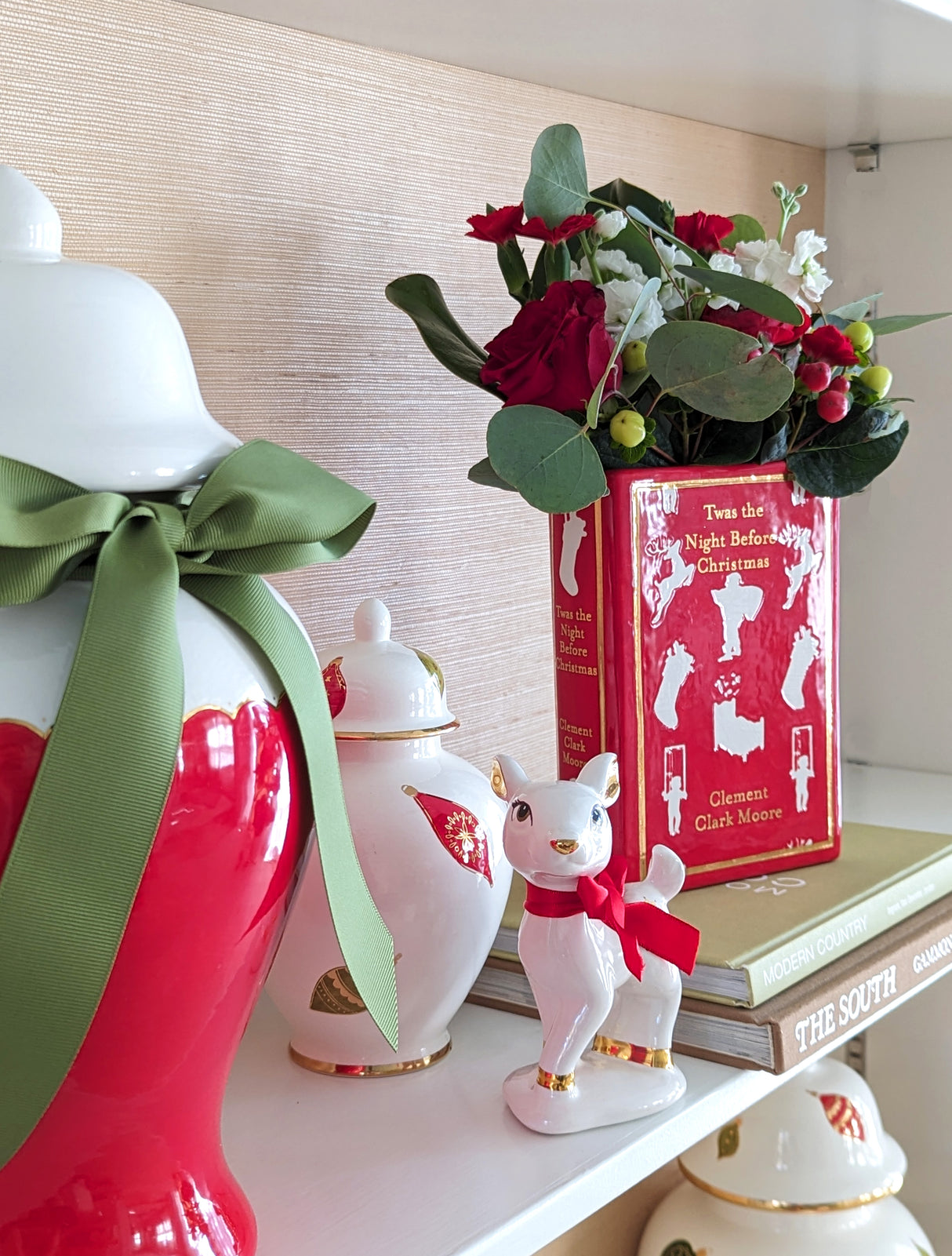 Christmas Classics Book Vase- 'Twas the Night Before Christmas in Holiday Red | Wholesale