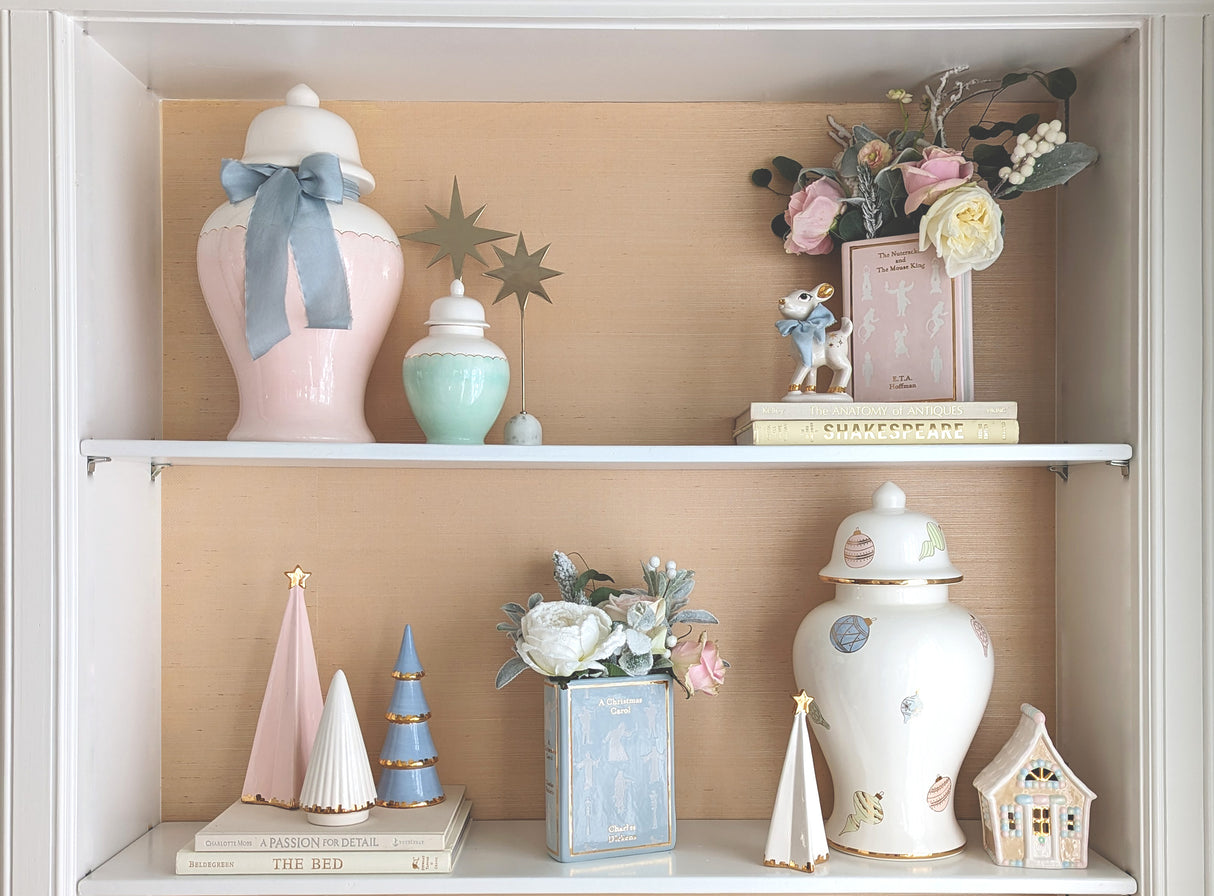 Christmas Classics Book Vase- A Christmas Carol in Hydrangea Light Blue | Wholesale