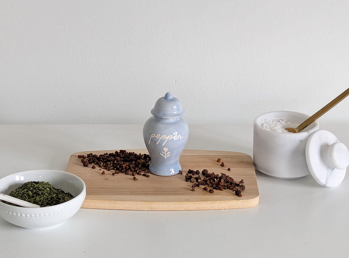 Spice Jar Set 4