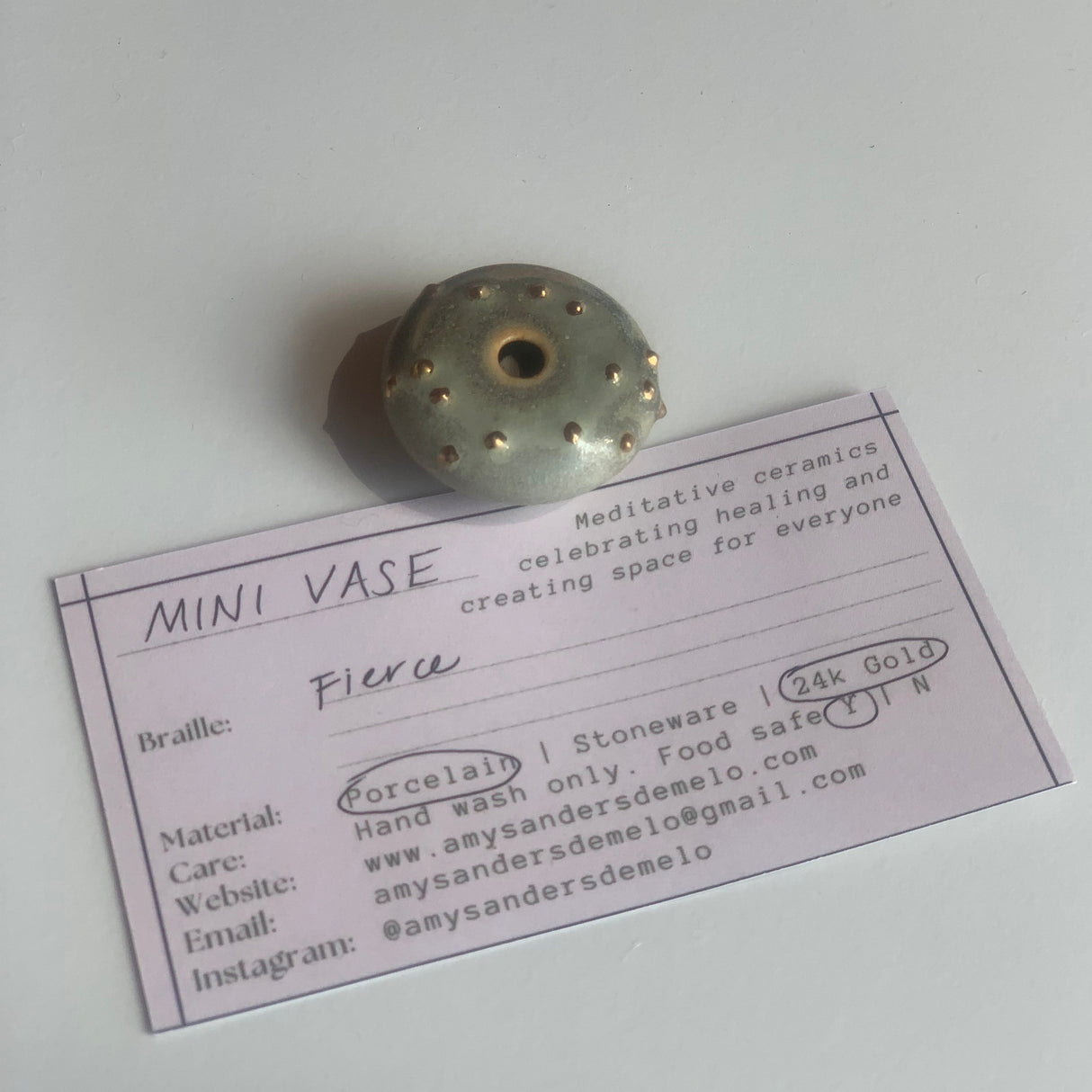 Miniature Meditation Vase "Fierce" | Amy Sanders de Melo
