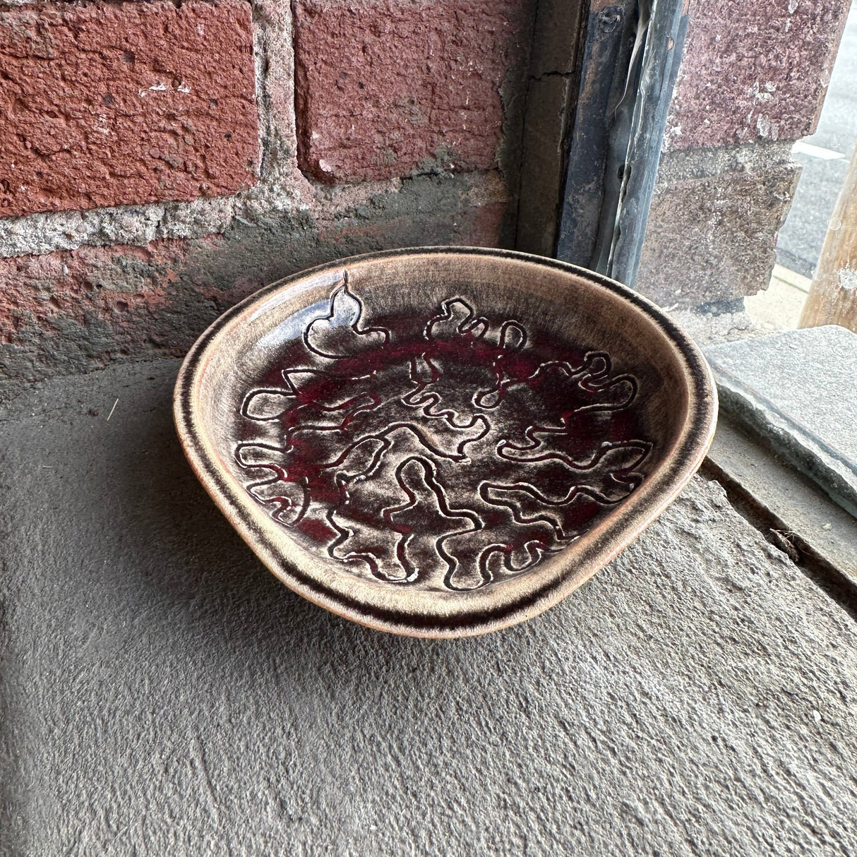 Squiggle Spoon Dish l Katie Brown