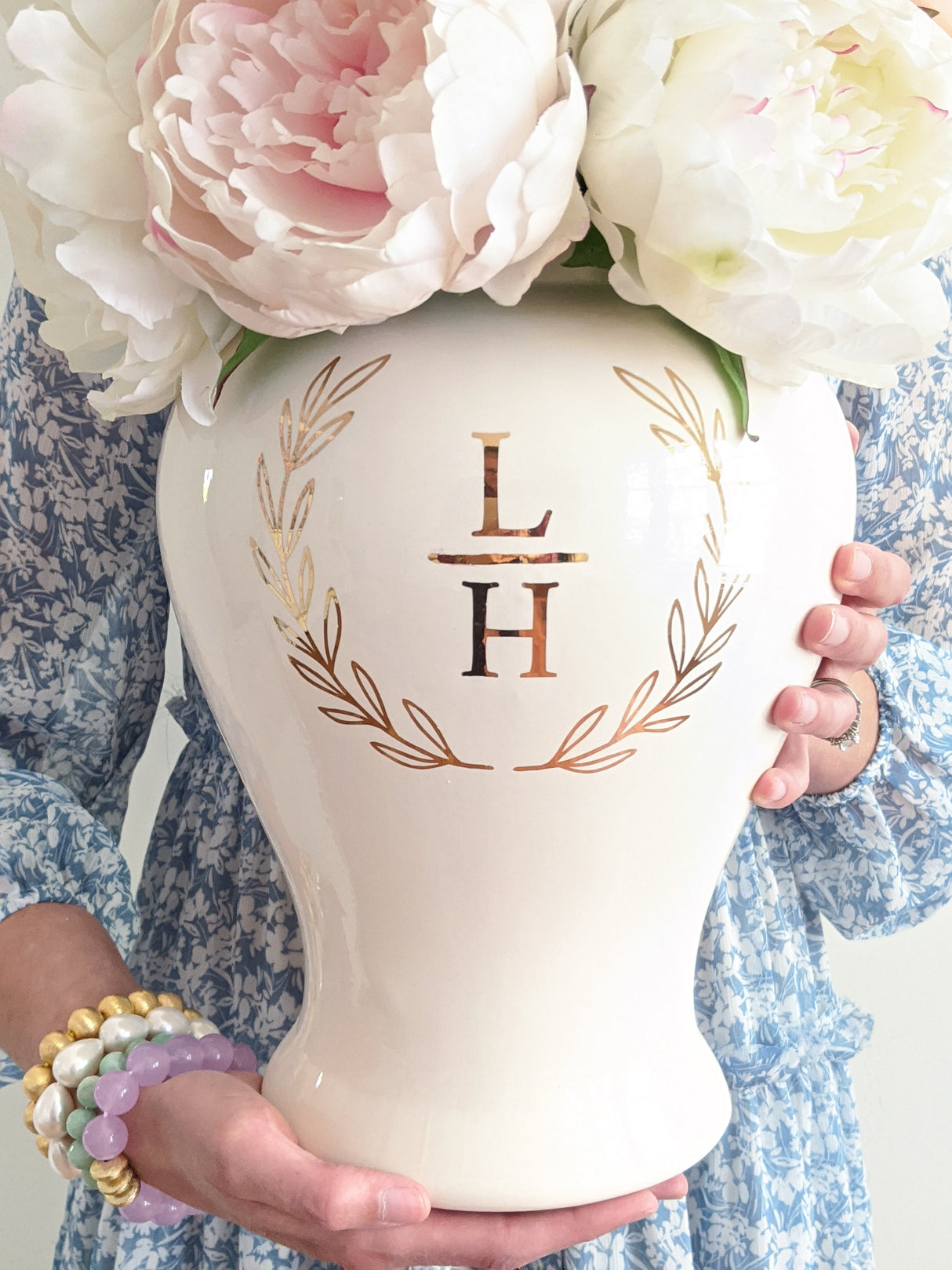 Laurel Wreath Monogram Ginger Jars in White