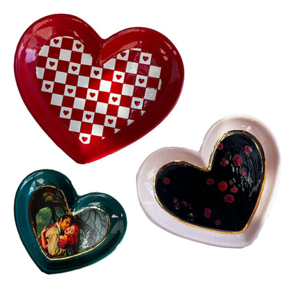 Set of Heart Dishes