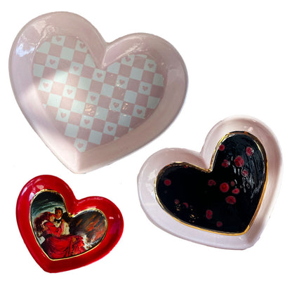 Set of Heart Dishes