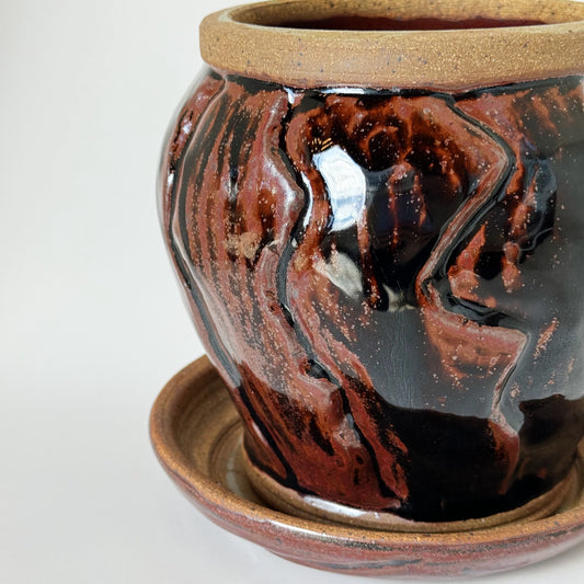 Lidded Wavy Jar | Panther Pots by Ayden Krzmarzick