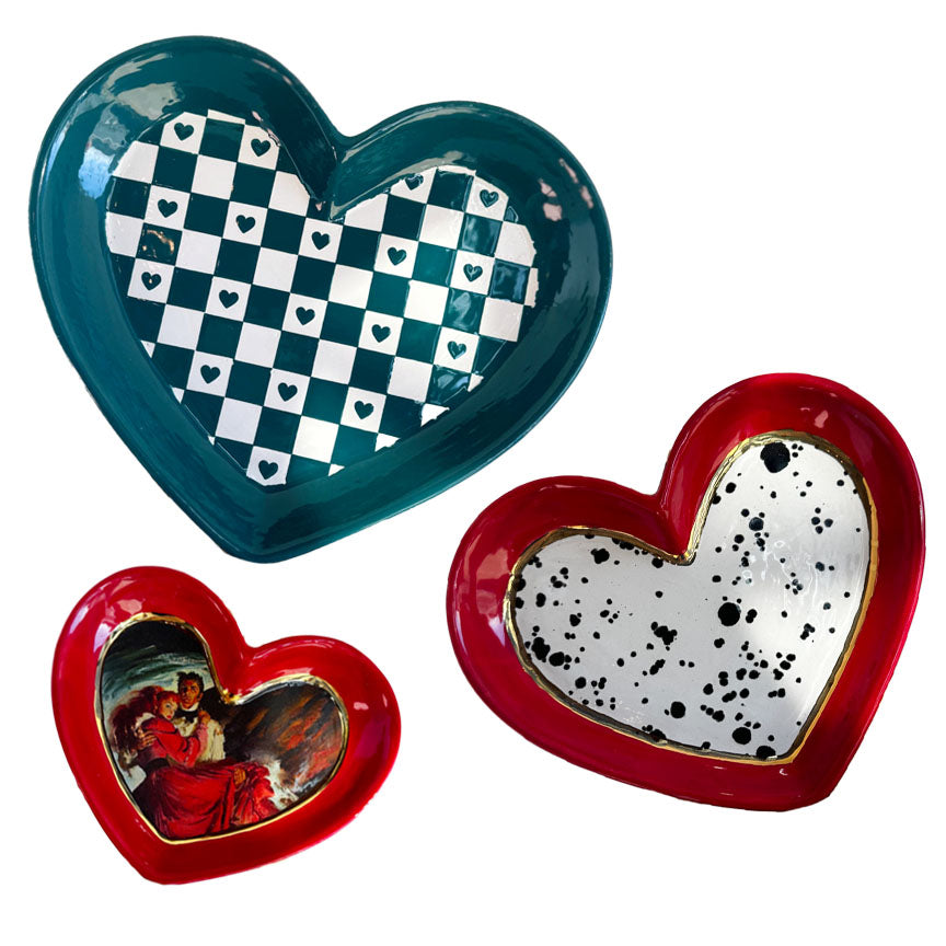 Set of Heart Dishes