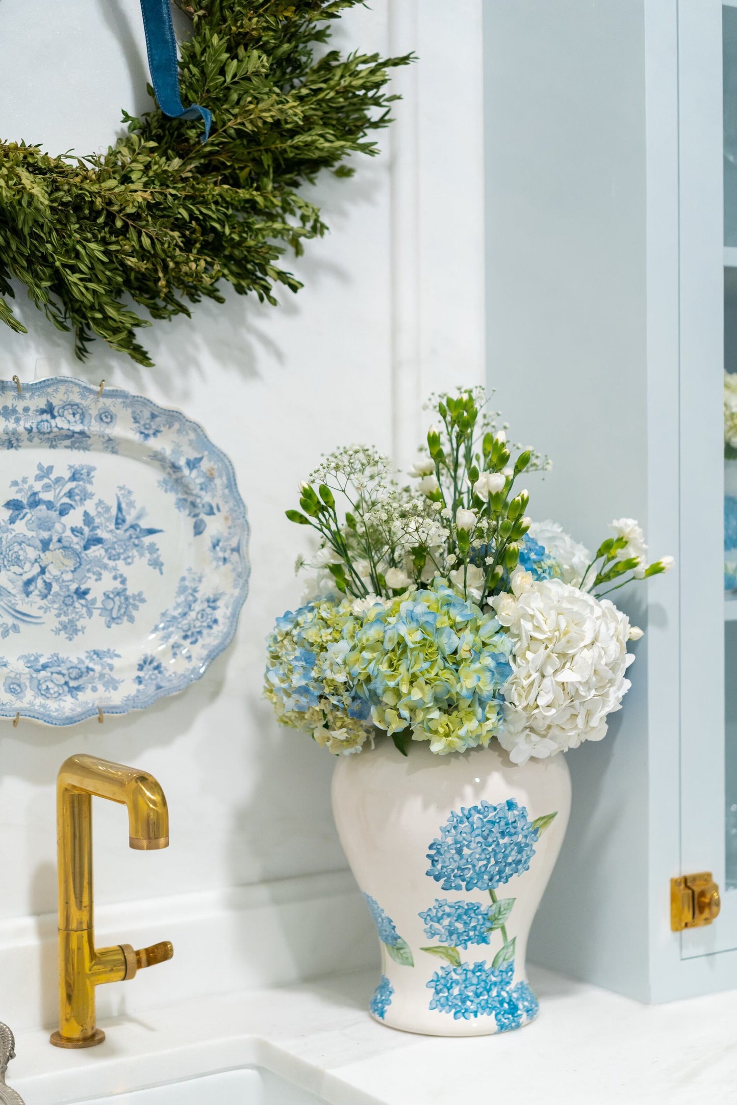Lo Home x Chapple Chandler Ginger Jars with Hydrangea Accents
