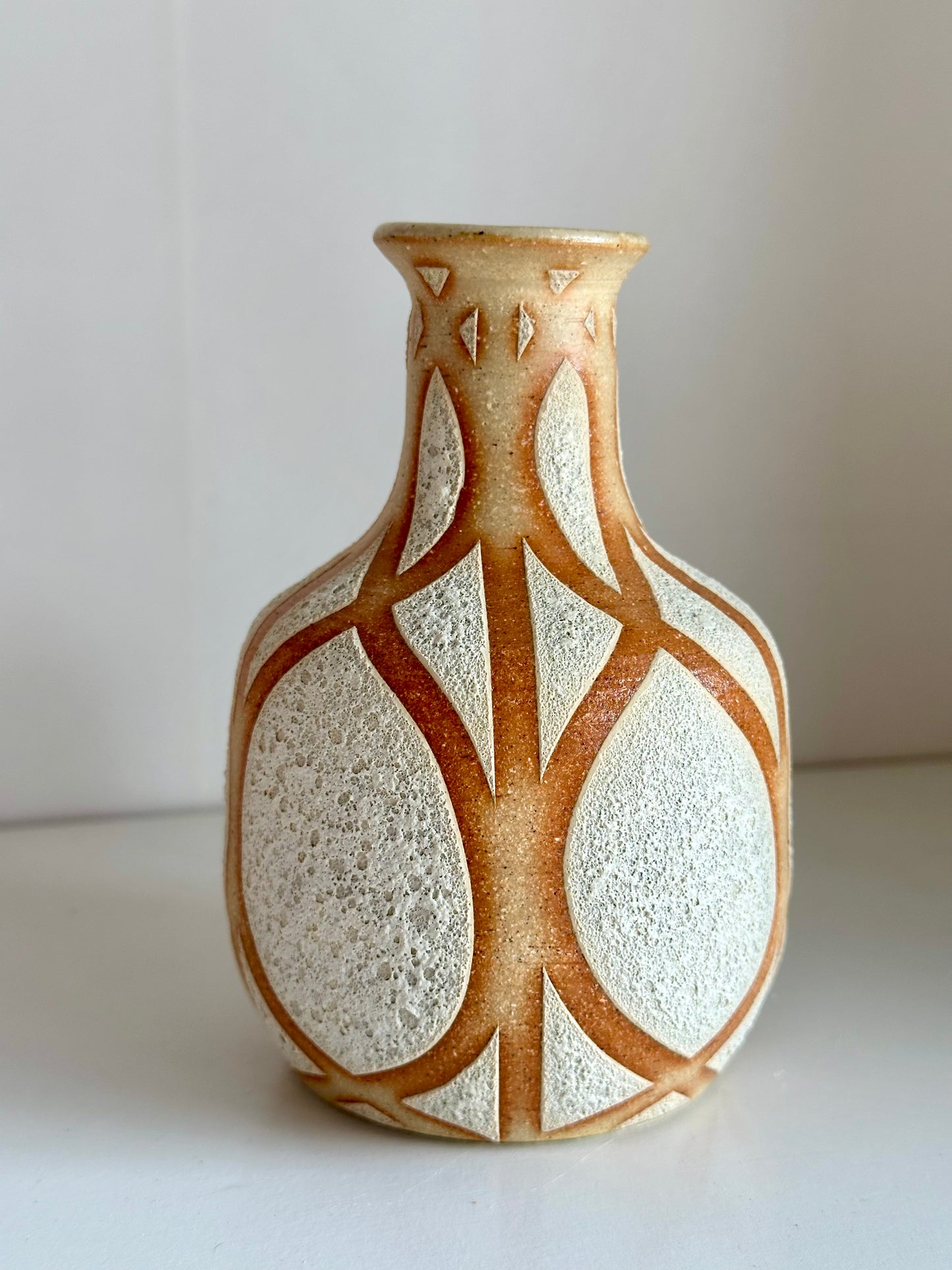 White Patterned Vase | Danny Aguirre