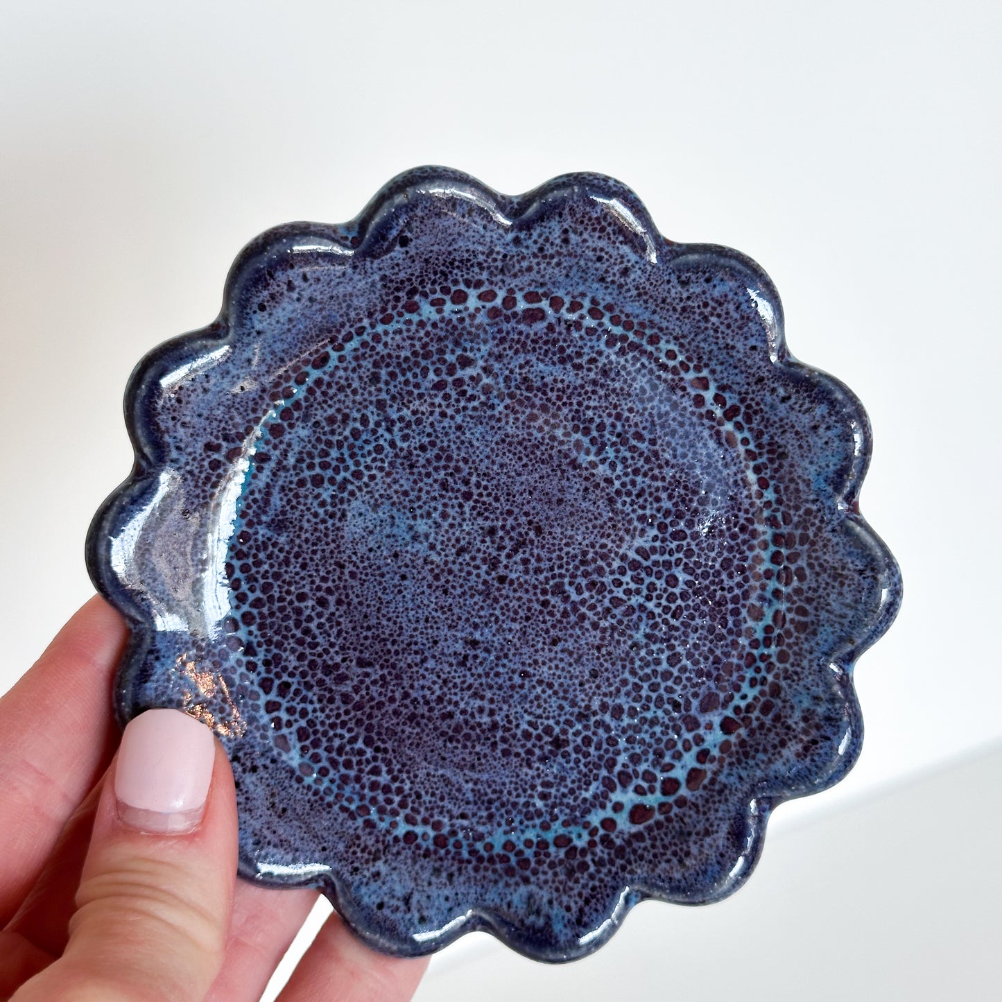 Speckled Scalloped Dish | Madeleine Schmidt