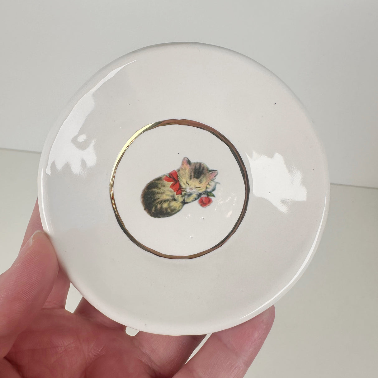 White Dish Featuring Vintage Artwork & Hook for Hanging - Sleeping Kitten | Jessica Walker