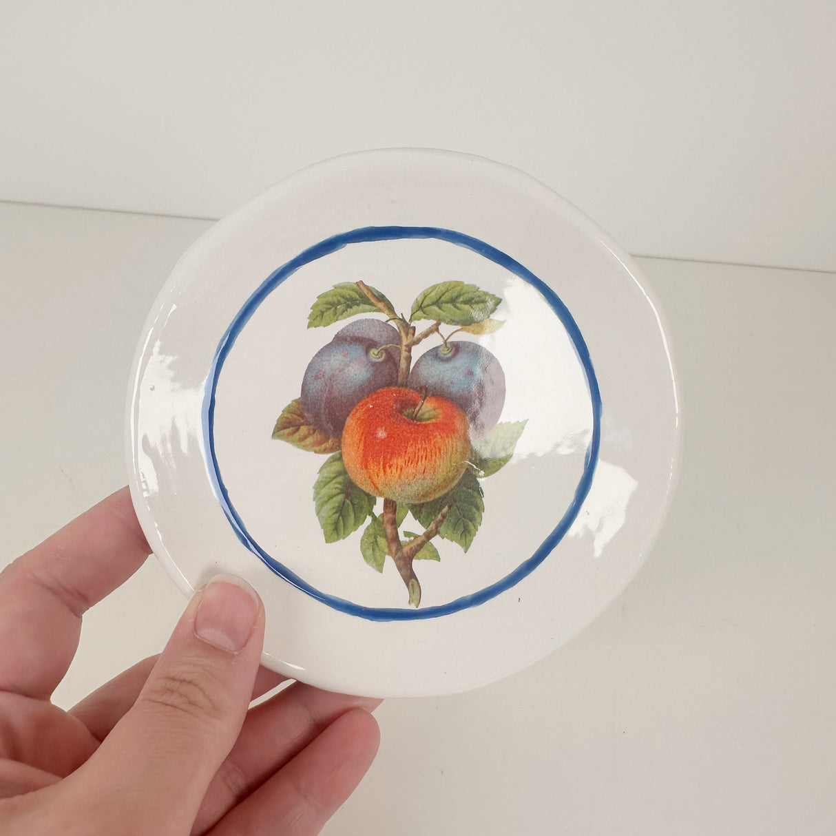 White Dish Featuring Vintage Artwork & Hook for Hanging - Apples & Plums | Jessica Walker