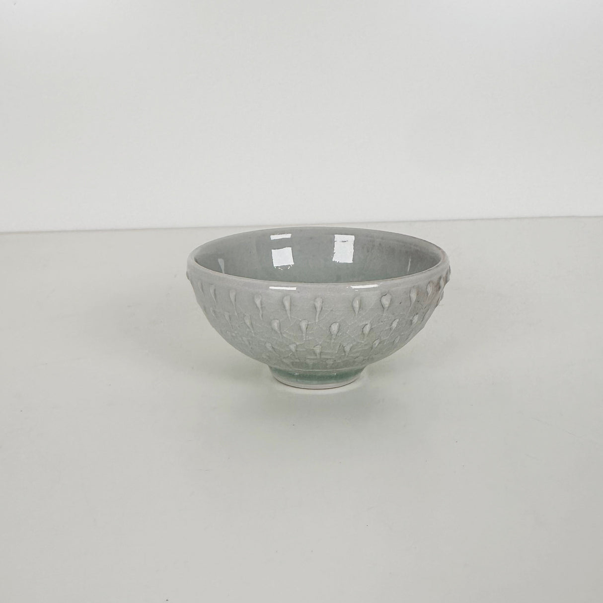 Teardrop Textured Shallow Bowl | Amy Sanders de Melo
