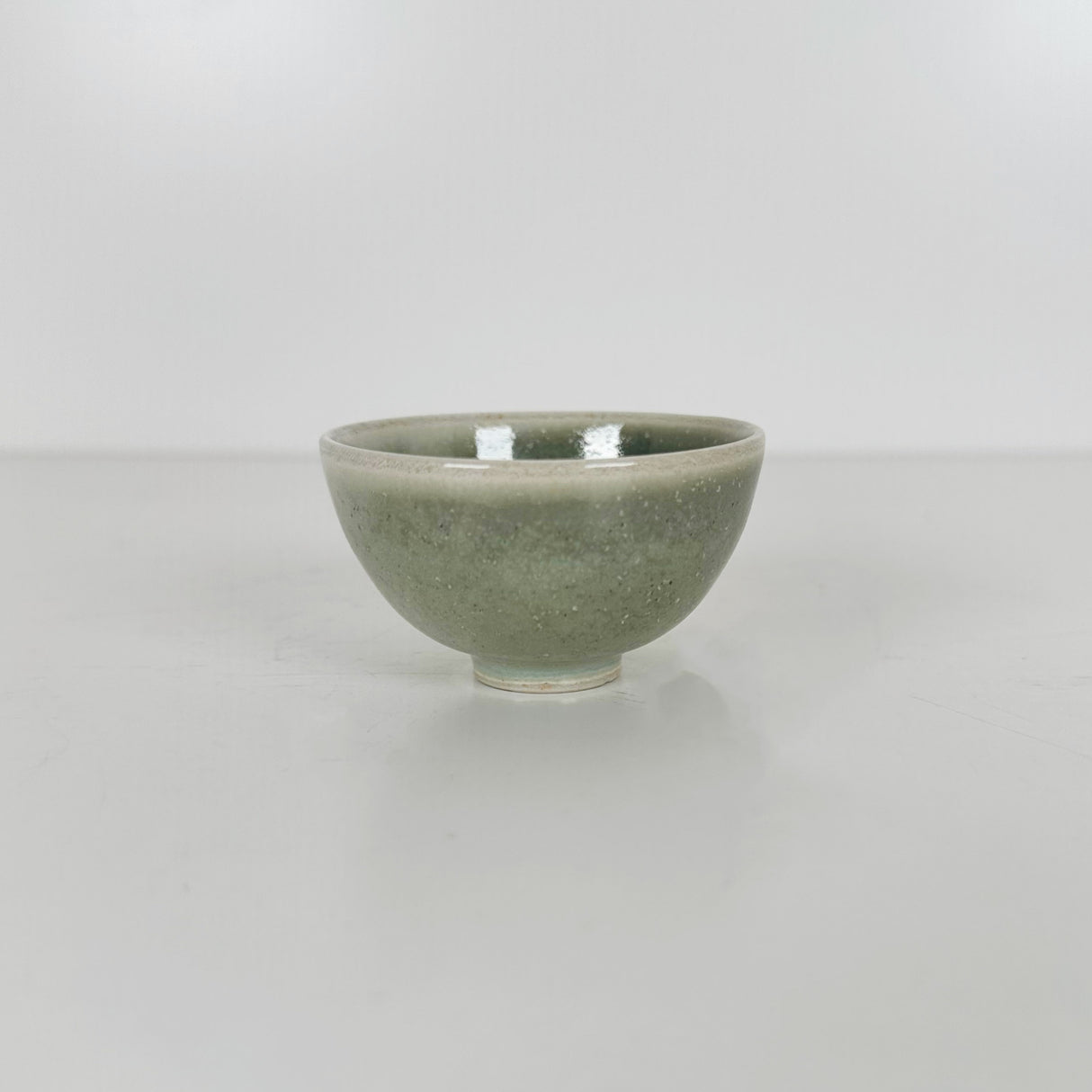 Small Natural Green Bowl | Amy Sanders de Melo