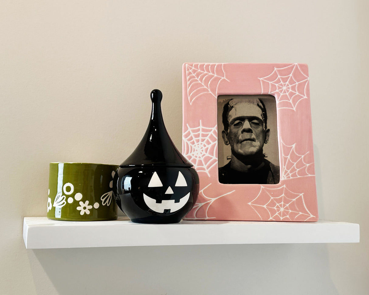Jack-O'-Lantern Teardrop Jar in Black