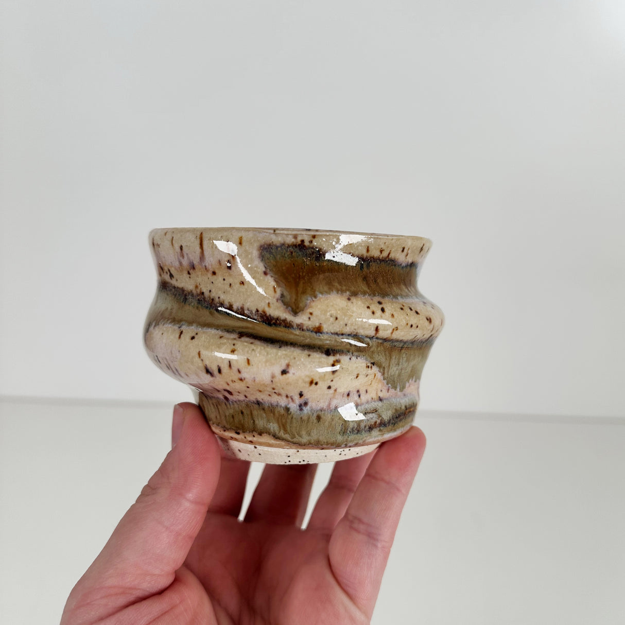 Twisted Sandy Speckled Cup/Vase | Madeleine Schmidt