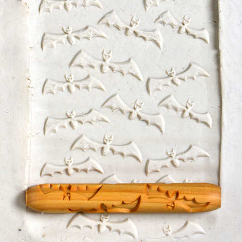 MKM Hand Roller- Flying Bats- HR-034