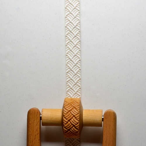 MKM Small Handle Roller- Basket Weave- RS-016