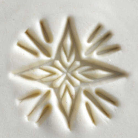 MKM Medium Round Stamp- Christmas Star- SCM-169