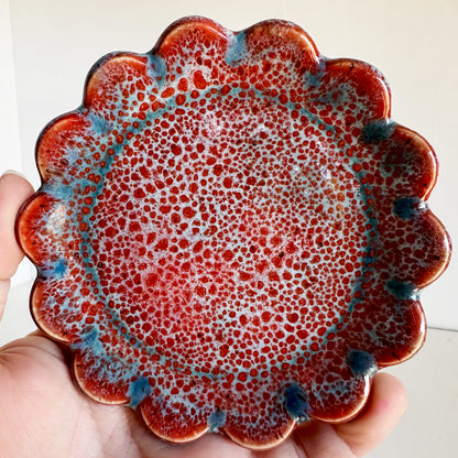 Oil Spot Scalloped Dishes | Madeleine Schmidt