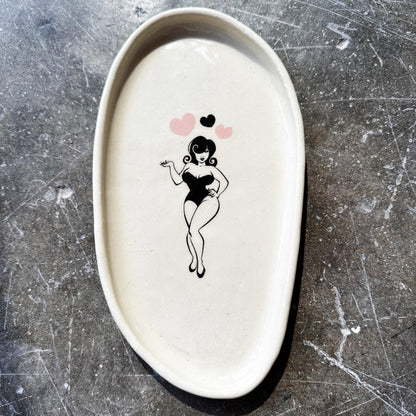 Pin Up Girl Dishes | Trisha Boatright