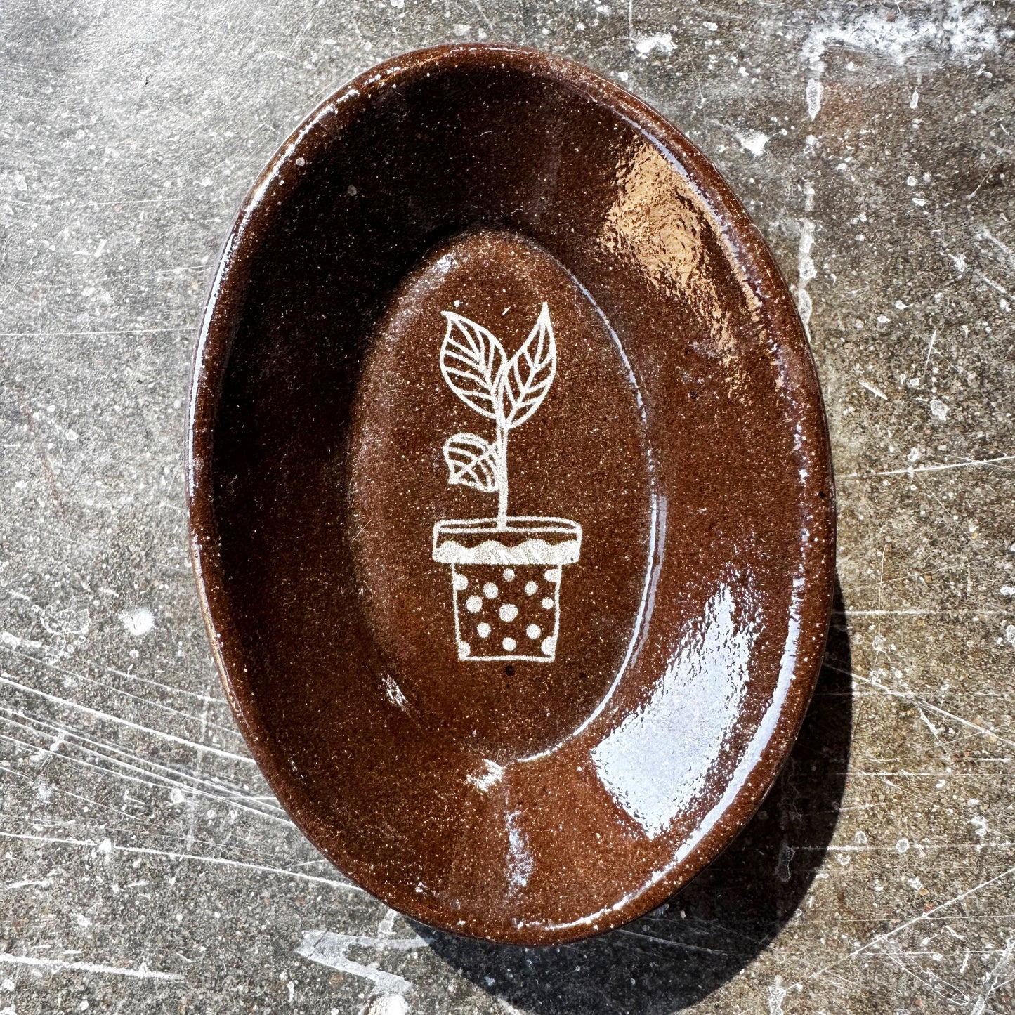 Round Chocolate Dishes | Trisha Boatright