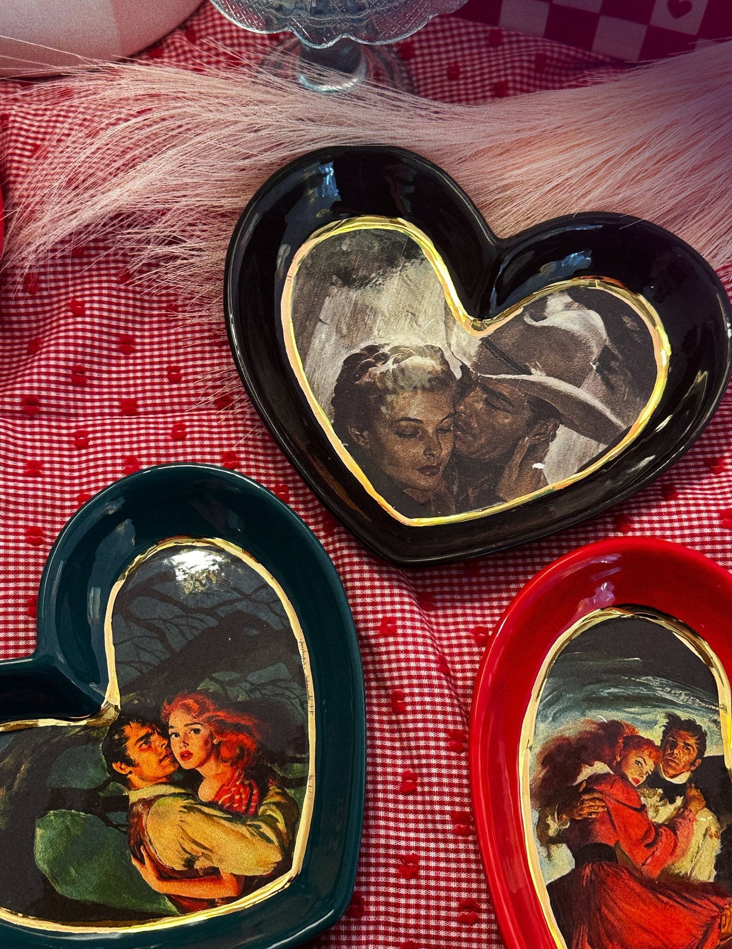 Medium Gilded Heart Dishes | Wholesale