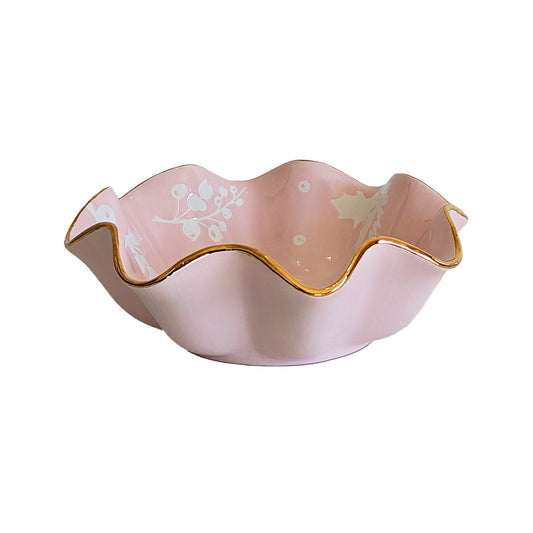 Deck the Halls Scalloped Bowls with 22K Gold Accent | Wholesale
