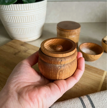 Wooden Pinch Pot with Lid