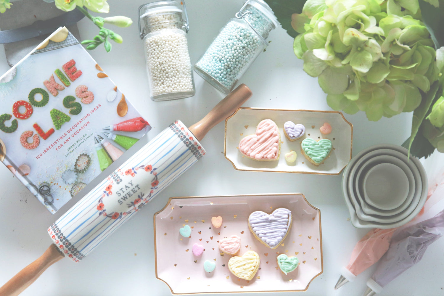 "Confetti Hearts" Tray | Wholesale